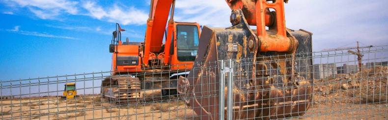 Poseur de clôture mobile chantier à Marseille 13