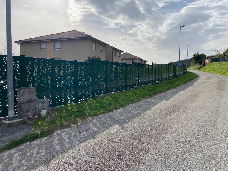 Entreprise pose clôture ajourée Sud de la France